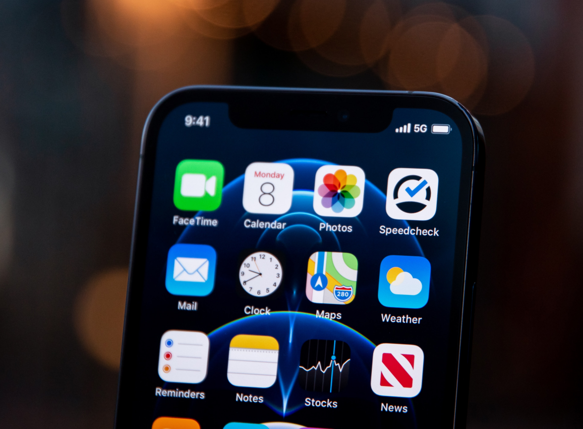黎城苹果手机维修分享为什么 iPhone 12 在冬季会自动关机 